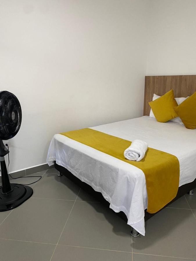Hotel Gran Plaza San Rafael ซานราฟาเอล ภายนอก รูปภาพ