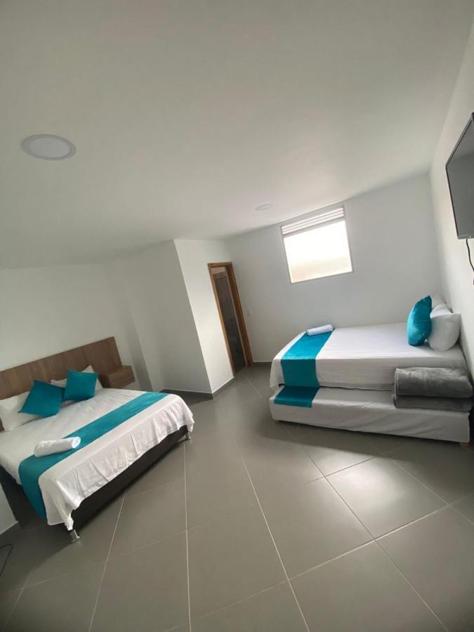Hotel Gran Plaza San Rafael ซานราฟาเอล ภายนอก รูปภาพ
