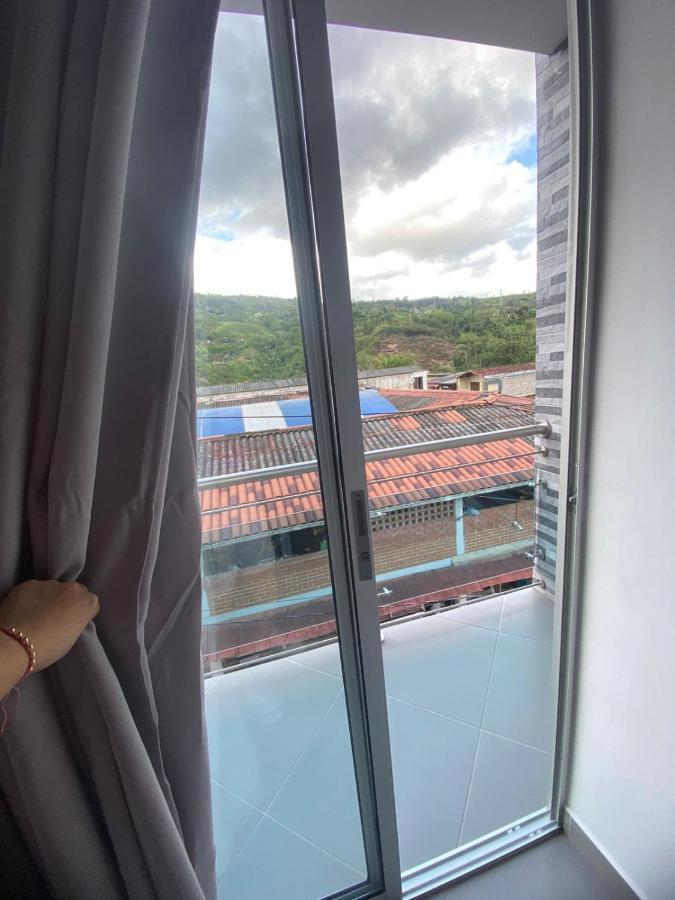 Hotel Gran Plaza San Rafael ซานราฟาเอล ภายนอก รูปภาพ